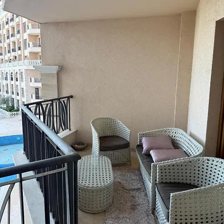Aleksapp Apartamento Varna